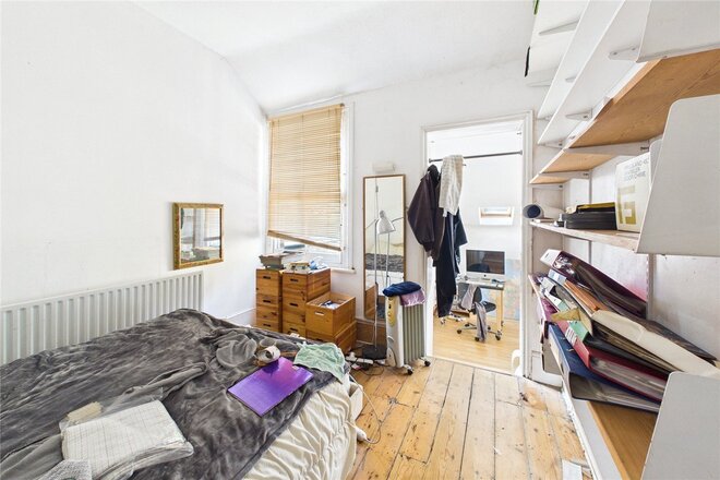 Lanercost Road, London, SW2