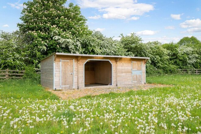 Moreton Paddox, Warwick, CV35