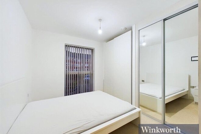 Lyon Road, Harrow, HA1