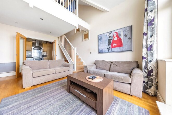 Dorey House, High Street, Middlesex, TW8