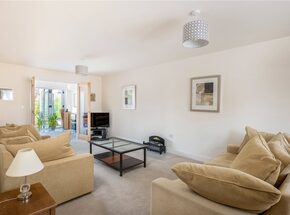 Riley Walk, Stratford-upon-Avon, CV37