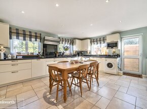 Wallis Road, Hampshire, RG21