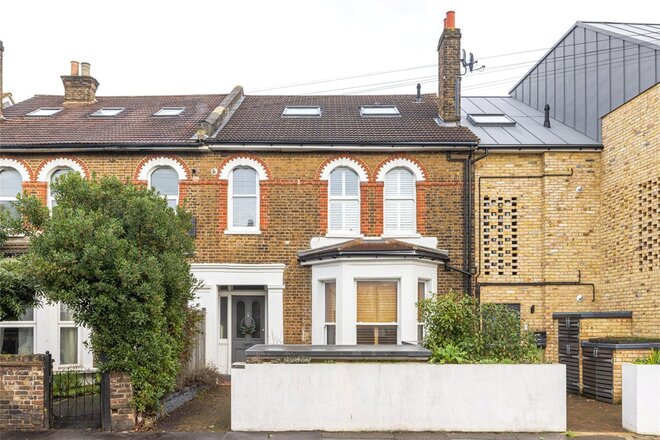 Clifford Road, London, SE25