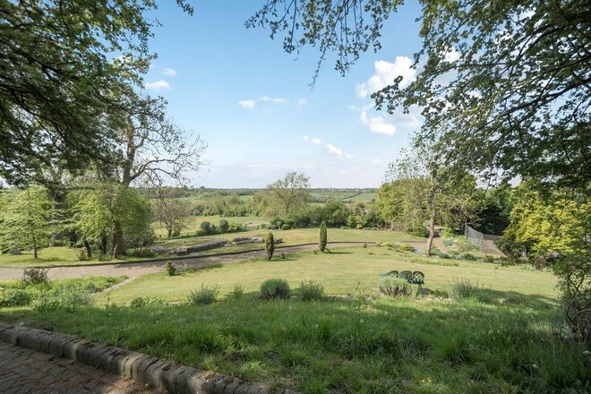 Westerham Road, Keston, BR2