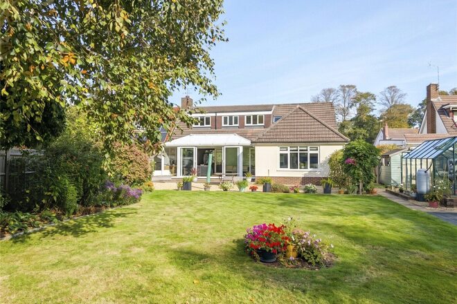 Rothesay Drive, Christchurch, BH23
