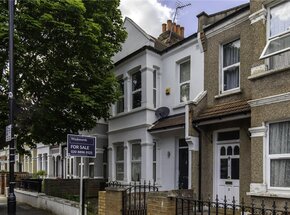Drayton Gardens, London, W13
