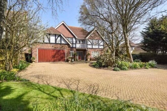 Dyke Road Avenue, East Sussex, BN1