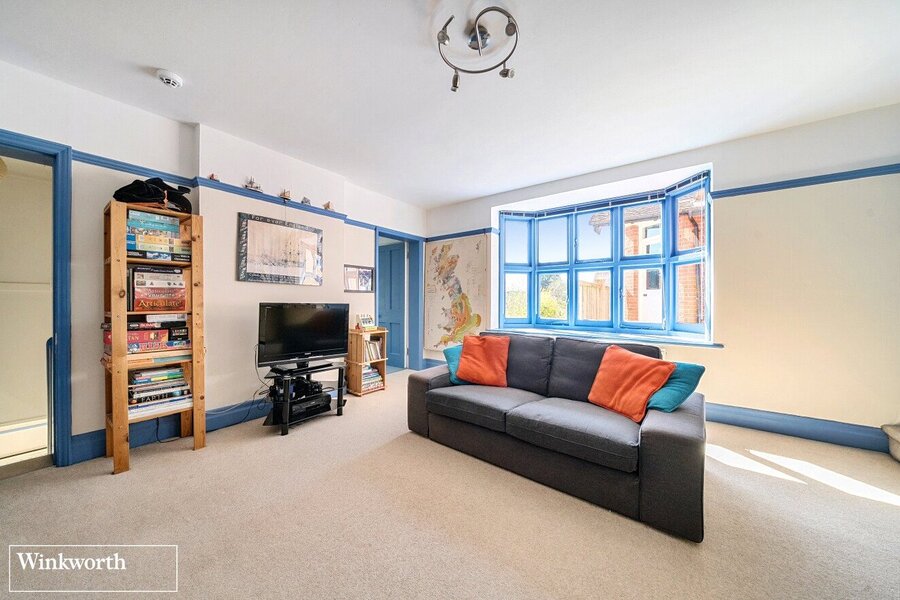Sitting/Bedroom Six