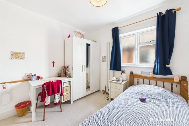 Oaken Grove, Berkshire, RG14