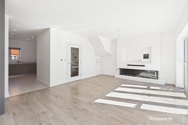 Hazylwood, Berkshire, RG40