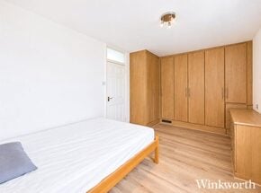 Deena Close, London, W3