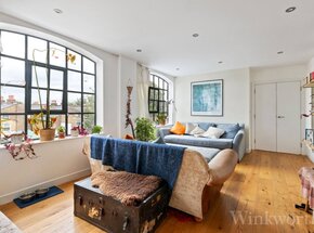 Hatcham Park Mews, London, SE14