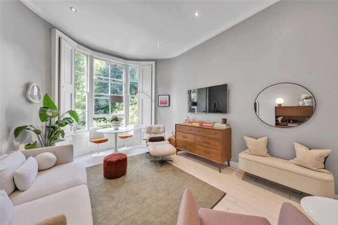 Clifton Gardens, London, W9