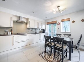 Abinger Mews, Maida Hill, W9