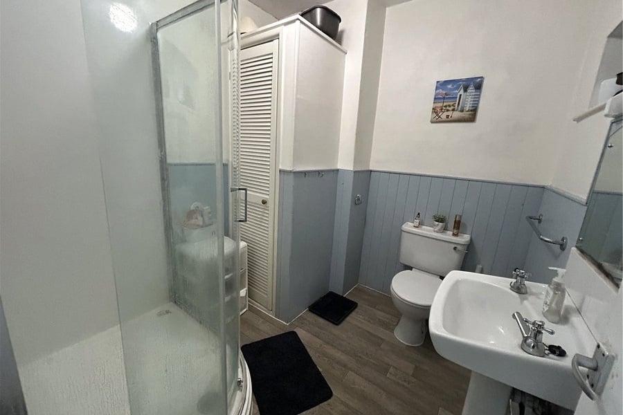 Communal Shower Room