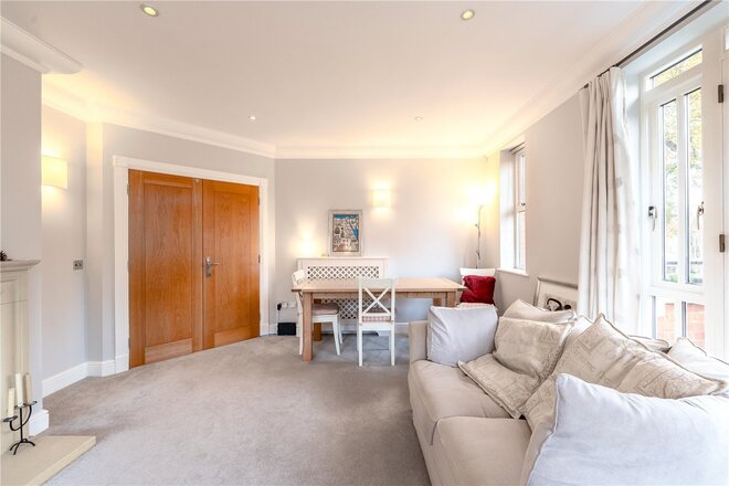 Ascent House, Weybridge, KT13