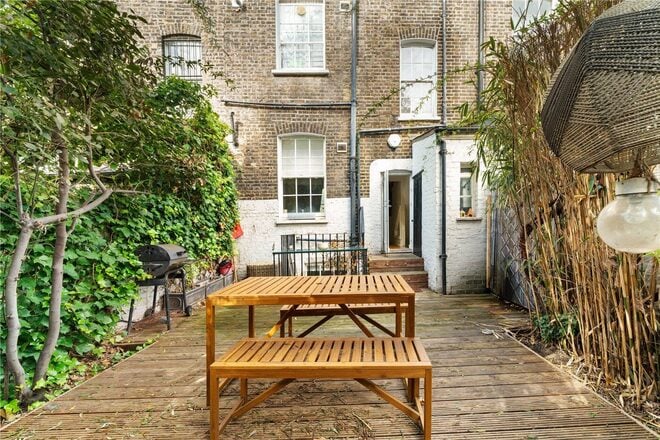 Wren Street, London, WC1X