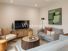 Frankum Mews, London, N22