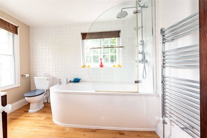 Salisbury Road, Christchurch, BH23