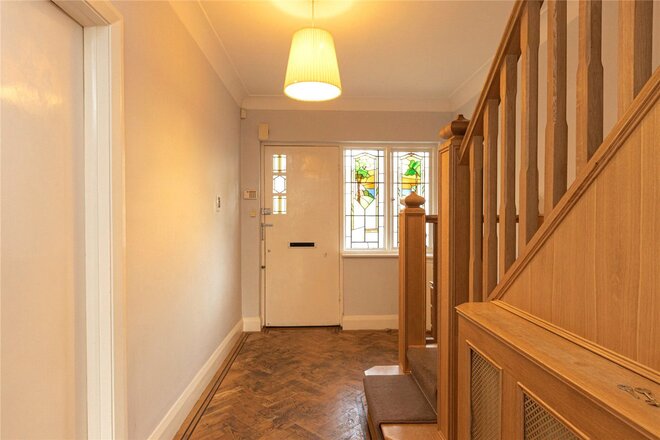 Chalkwell Avenue, Essex, SS0