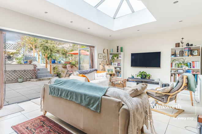 Castlemain Avenue, Dorset, BH6