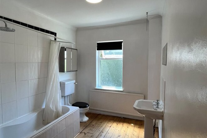 Lea Road, Northampton, NN1
