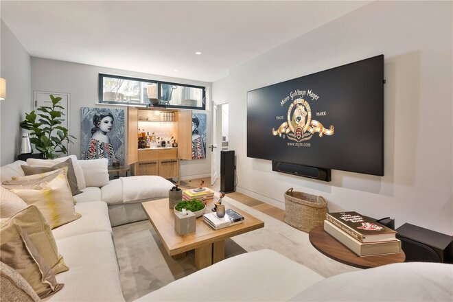 Dovehouse Street, London, SW3