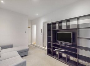 Queens Crescent, London, NW5