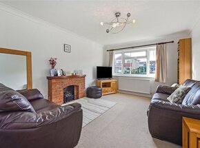 Downlands Way, Winchester, SO21