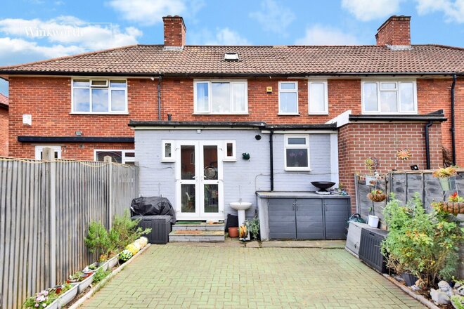 Middleton Road, Carshalton, SM5