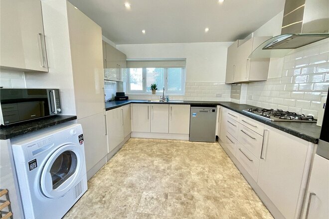 The Old Bakehouse Mews, Christchurch, BH23