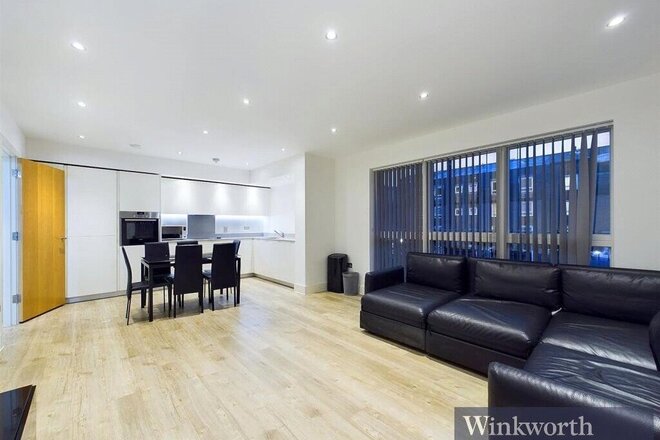 Lyon Road, Harrow, HA1