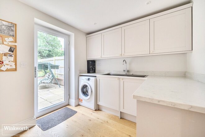 Dorchester Road, Hampshire, RG27