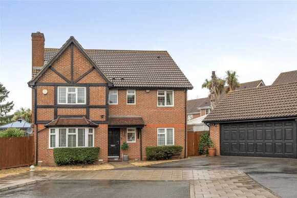 Crosier Close, Blackheath, SE3