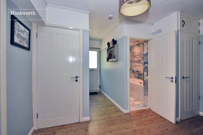 Beddington Gardens, Wallington, SM6