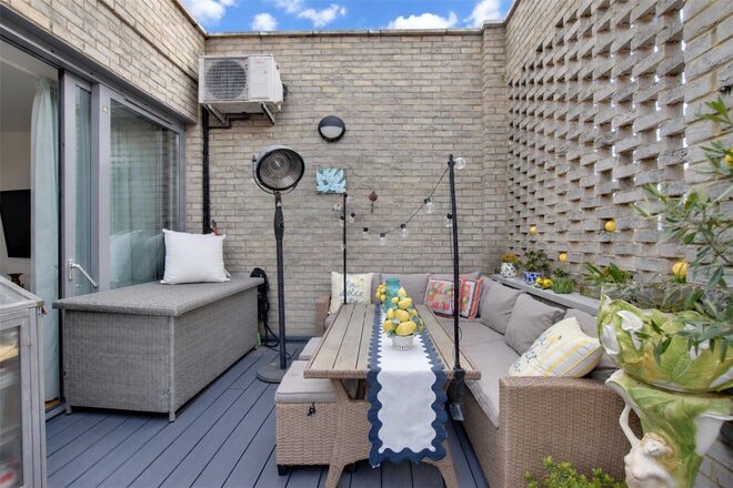 1c Bardsley Lane, Greenwich, SE10