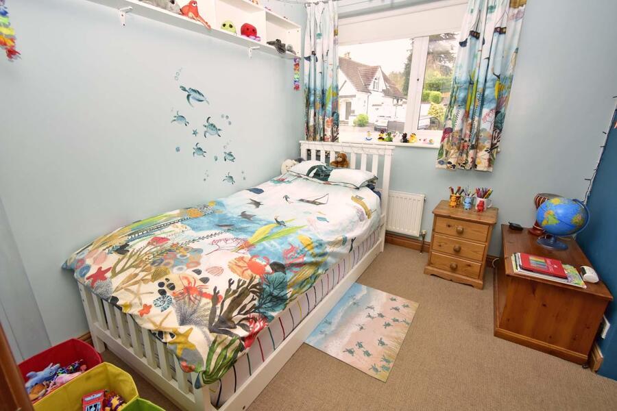 A BEDROOM 3.JPG