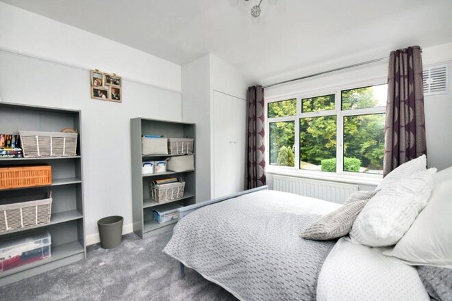 Manor Way, Surrey, SM7