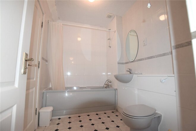 Eleanor Close, London, SE16