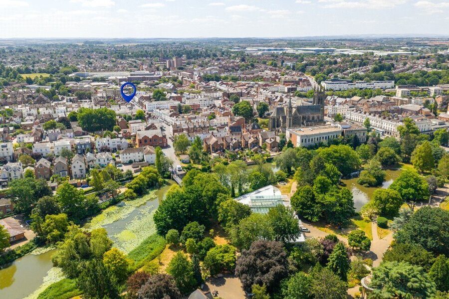 Jephson Gardens