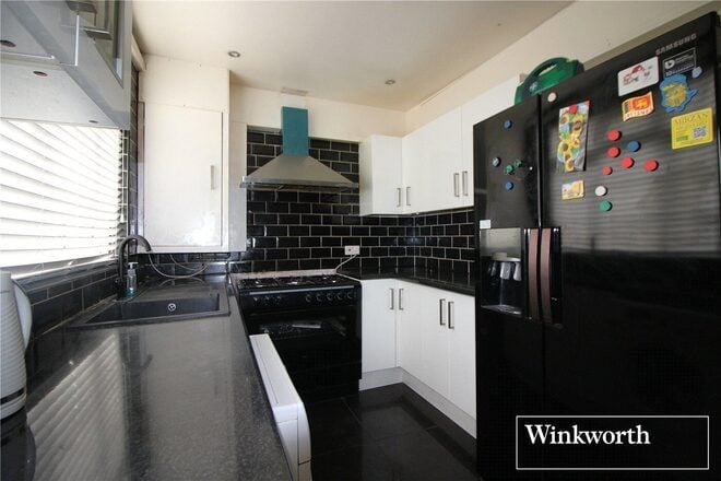 Rossington Avenue, Hertfordshire, WD6