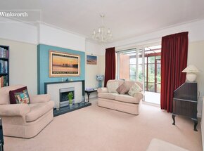 Leyfield, Worcester Park, KT4