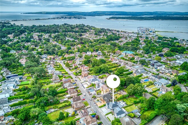 Furze Hill Drive, Poole, BH14
