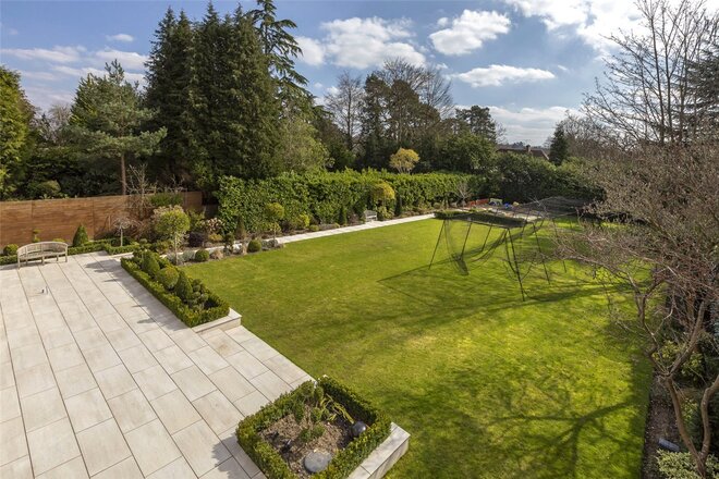 Monks Road, Virginia Water, GU25