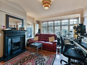 Westbury Road, Beckenham, BR3