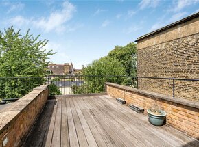 Elm Grove, London, N8