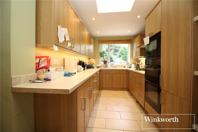 Cardinal Avenue, Hertfordshire, WD6