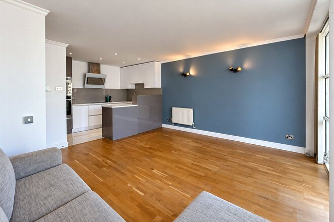 Rotherhithe Street, London, SE16
