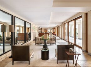Montrose Place, London, SW1X