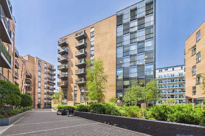 Lyon Road, Harrow, HA1